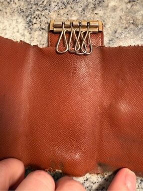Louis Vuitton Keyholder Teeth ONLY